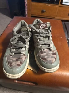 Vintage Nike 2003 Nike Dunk Low Premium Camouflage Classic Olive Chino307696-351 - Picture 1 of 5