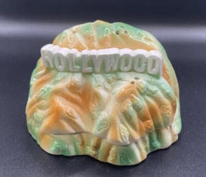 Hollywood Sign salt and pepper shakers - Picture 1 of 6