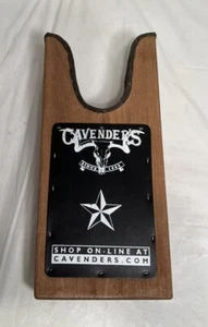 Tirador de gato de bota Cavender de madera y cuero - Imagen 1 de 5