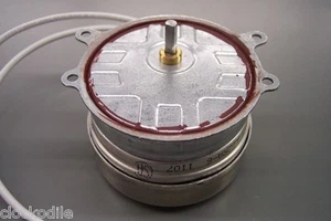 BRAND NEW SYNCHRON K12RA 1 RPM ELECTRIC MOTOR - clock repair parts traffic - Picture 1 of 4
