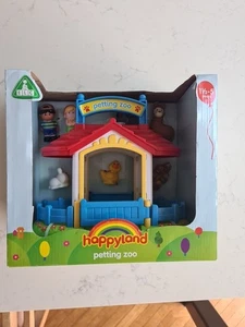 Happyland Petting Zoo Playset with Figures - Picture 1 of 4