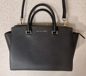 Michael Kors Selma Umhängetasche schwarz Top Zip Saffiano Leder - Bild 1 von 11