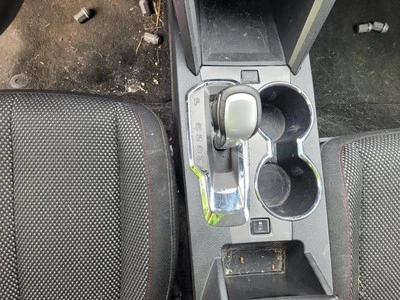 Used Automatic Transmission Shift Lever Assembly fits: 2013 Chevrolet Equinox  G - Image 1 of 4