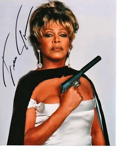 Signed Original Tina Turner Goldeneye James Bond 10x8 Photo Autograph Coa - Picture 1 of 1