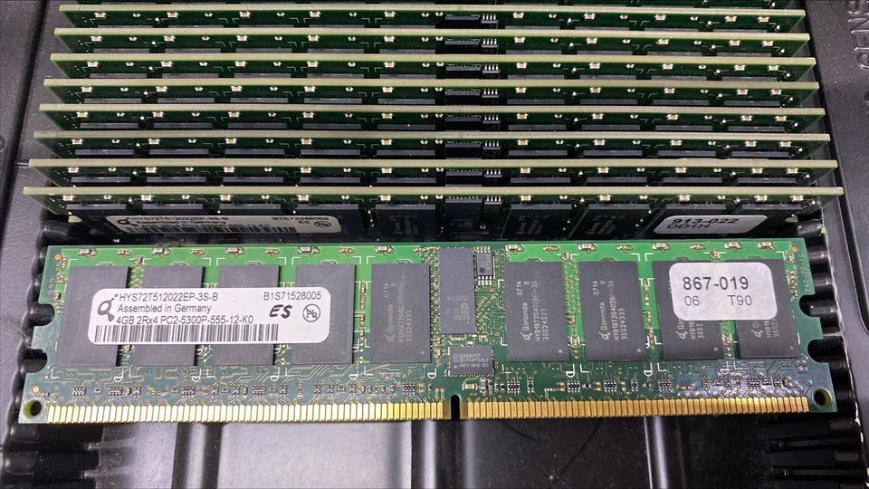 Lot of 10 HYS72T512022EP-3S Qimonda 4GB DDR2 667MHz PC2-5300 ECC Reg RDIMM RAM - Image 1 of 1