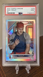 2022 Topps Chrome #200 MIKE TROUT Image Variation RARE SP PSA 9 Pop 37 HOF GOAT - Picture 1 of 3