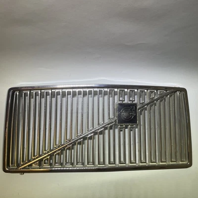 Parrilla delantera cromada Volvo 240 260 81-85 DL GL 242 244 245 Foto 1 de 4