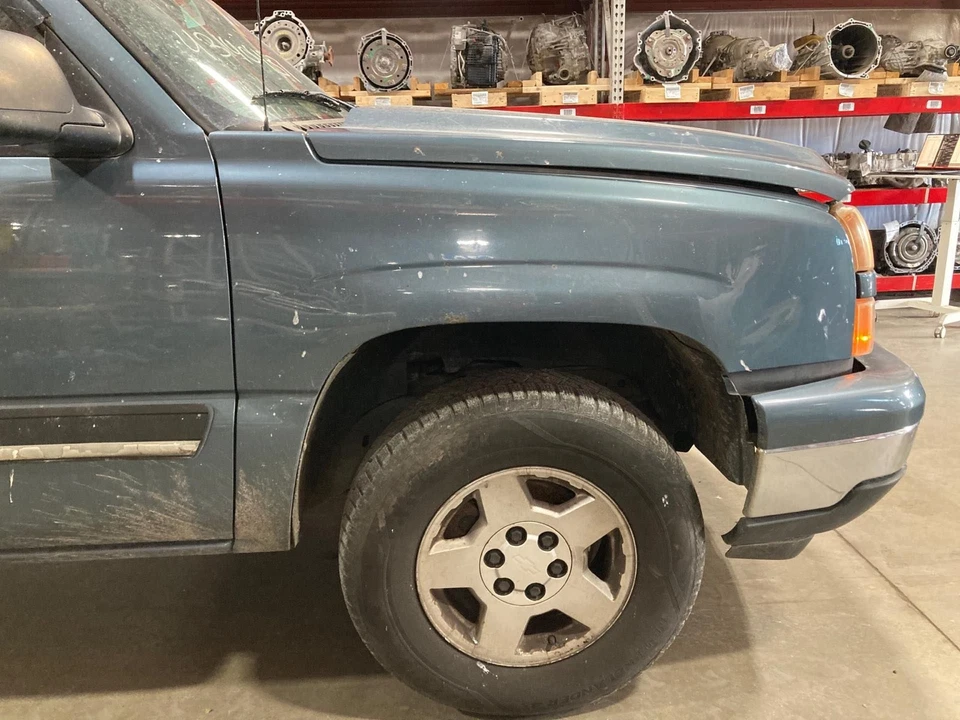 2006 Chevy 1500 Silverado Fender Passenger Right Front Blue Granite IOEM - Image 1 of 1
