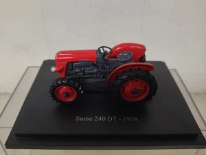 SAME 240 DT 1958 RED TRACTOR/FARMER 1:43 UH HACHETTE - Imagen 1 de 3
