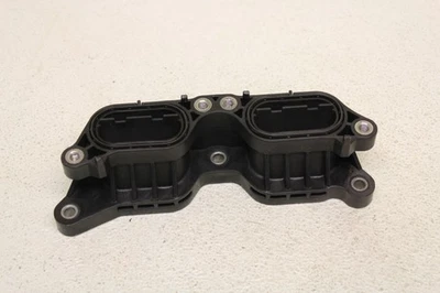 Adaptador de admisión de aire izquierdo Subaru WRX Forester 2.0T espaciador original OEM 2015-2021 Foto 1 de 4