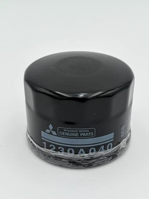 Filtro de aceite Mitsubishi Minicab - U42T - U62T - OEM Foto 1 de 2