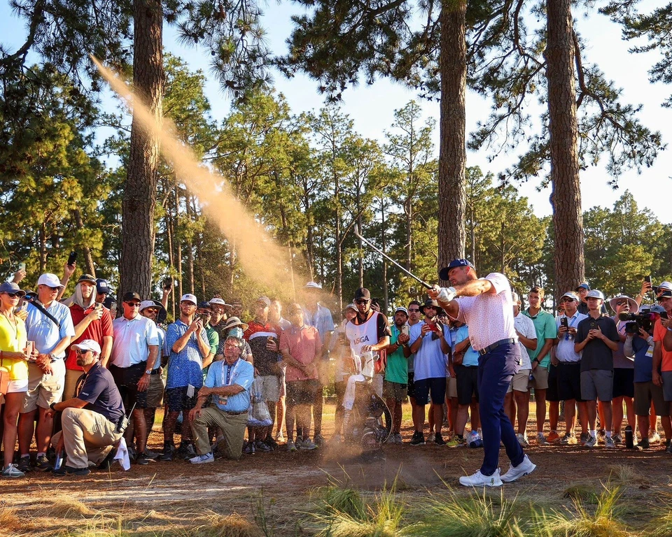 Foto 8x10 Bryson Dechambeau 2024 Campeón Abierto de Estados Unidos LIV USGA Pinehurst No. 2 Foto 1 de 1