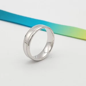 Platinum PT950 Double Milgrain Wedding 6 mm Band Ring Size 9.5 - Imagen 1 de 9