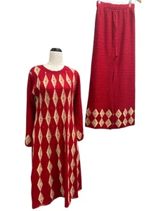 Gaurika Oswai knitwear pattern dress & pants Christmas outfit - Picture 1 of 15