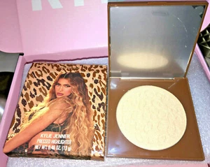 KYLIE COSMETICS Hear Me Roar Highlighter LEOPARD COLLECTION Powder Compact - Picture 1 of 5