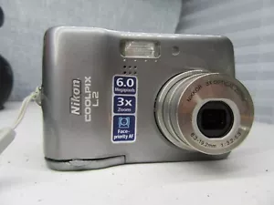 Nikon COOLPIX L2 6.0MP Digitalkamera mit Tasche voll funktionsfähig - Bild 1 von 3