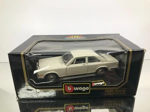 BBURAGO 3001 ROLLS ROYCE CAMARGUE COUPE -WHITE 1:22- GOOD IN BOX - Picture 1 of 10