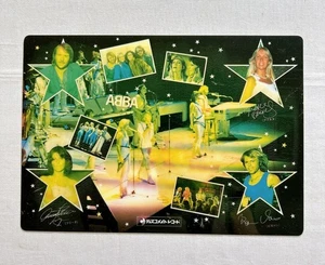 Almohadilla de escritorio/tablero de plástico ABBA Promo Product Japón años 70 - Imagen 1 de 7