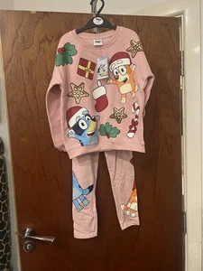 TU BLUEY PINK CHRISTMAS TRACKSUIT JUMPER & TROUSERS / LEGGINGS 6-7 years BNWT  - Picture 1 of 7