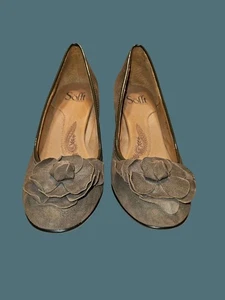 Söfft Fiorella Feminine Comfy Suede Pump Heels Womens Size 7.5 Wide - Picture 1 of 10