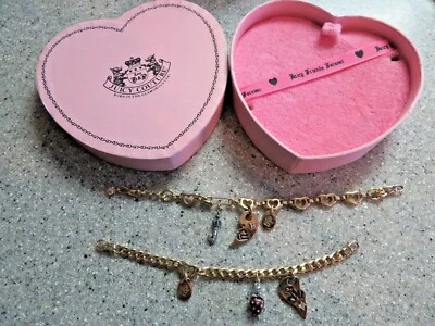 1990-е Juicy Couture золотой браслеты с брелоками, мать/дочь ~ любовь сердце коробка - Изображение 1 из 3