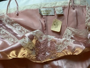 VINTAGE NWT VICTORIA’S SECRET LARGE PINK SATIN ROMPER BODYSUIT TEDDY SNAP CROTCH - Picture 1 of 11