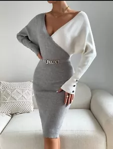 Womens's Two Tone Cuff Rib-knit Cut Out Back Sweater Dress ( Size L ) - Picture 1 of 6