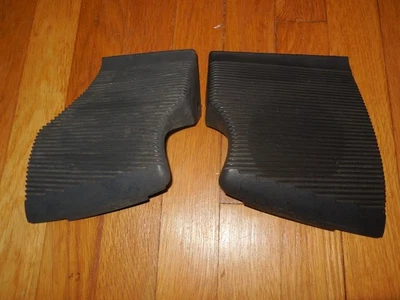 Used Original 1987-1993 Ford Mustang Hatchback Dash Speaker Grills Pair - Image 1 of 4