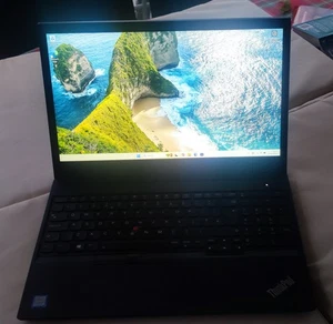 Portátil Lenovo ThinkPad E590 15.6" i7-8565U 16GB Nuevo 256GB NVMe Windows 11 Pro - Imagen 1 de 9