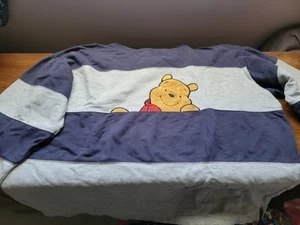 Disney Pooh Pullover Sweatshirt Womens XL Colorblock Casual oversized - Picture 1 of 4
