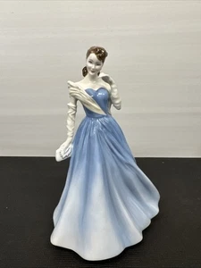 E1 Royal Doulton " Abigail" Figur HN 4044 - Made in England um 1997 Ga0 - Bild 1 von 10