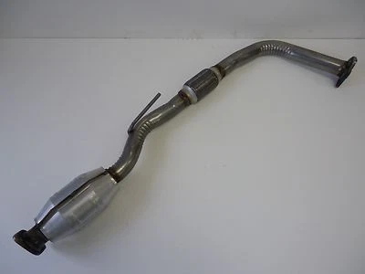 1992 1993 1994 1995 1996 Toyota Camry 2.2L L4 Rear Catalytic Converter - Image 1 of 4