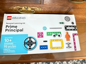 Prime Principal Lego Kit - Picture 1 of 3