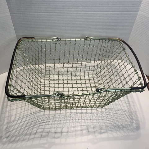 Vintage Wire Shop Shopping Flower Basket Storage Garden Retro Metal Farmhouse Cover
