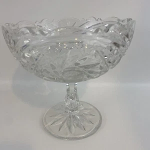 Clear Crystal Compote Pedestal Bowl Star Pinwheel Design Scalloped Edges 7” - Picture 1 of 10