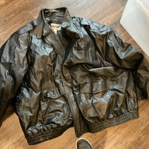 King Size Men’s Black Leather Jacket 7XL Good Condition - Picture 1 of 3