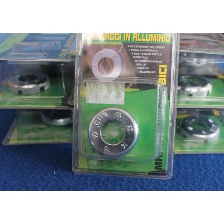 TIRARAGGI IN ALLUMINIO MANUTENZIONE BICI - Immagine 1 di 1