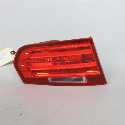 BMW 320i 328i 335i 2012-2015 luz trasera izquierda montaje tapa 63217372793 OEM usado Foto 1 de 4