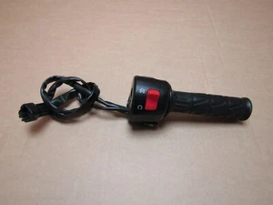 Kawasaki Versys KLE650 FGF Tourer 2016 11,677 miles right switchgear grip (4105) - Picture 1 of 7