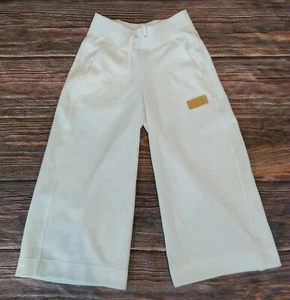 NIKE women's White Low Rise Capris Pants Size XS drawstring  - Picture 1 of 6