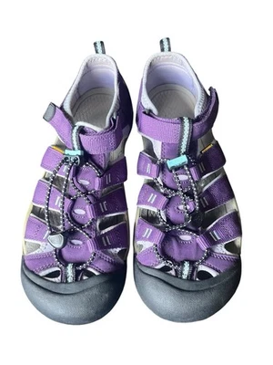 KEEN Sandals Womens Size 7 Purple Newport H2 Closed Toe Hiking Sandals  Shoes - Image 1 of 4