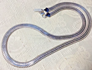 Halskette Vintage Papier glänzend silberfarben Fischgrät Kette 20" - Bild 1 von 8