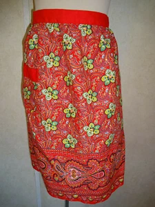 Vintage Womens Red Half Apron Swirls Flowers Dots Pocket - Picture 1 of 4