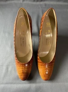 Vintage Woman's Bruno Magli Brown Snake Skin Design Leather Heels Size 37 6.5 jg - Picture 1 of 5