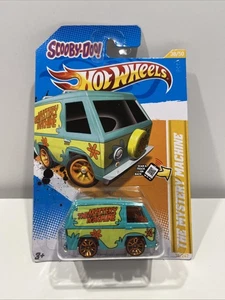 2011 Hot Wheels 2012 New Models The Mystery Machine Van Scooby-Doo HC7 - Picture 1 of 3