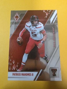 2022 Panini Chronicles Draft Picks - Phoenix Patrick Mahomes II #1 - Picture 1 of 2