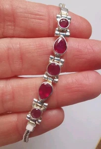 Sterling Silver Pretty Ruby Bracelet . R4M - Picture 1 of 3