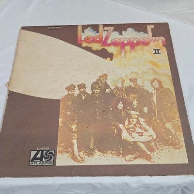 1969 LED ZEPPELIN II SD8236 RL, LP, Vinyl, Robert Ludwig 1st pressing 1A - Image 1 of 4