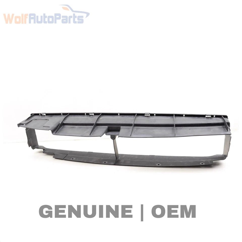 2015 BMW 740LD XDRIVE - Guia de ar do radiador / DUCT 7183854 - Imagem 1 de 4