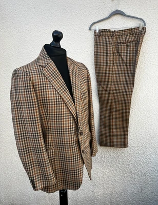 Vintage Donegal Tweed 2 Piece Wool Check Suit- 42"R W36" L28" - Image 1 of 4